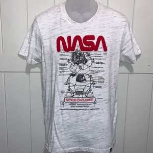 Men’s- WT02- Lt- Gray/Beige- “Space”-NASA Graphic Tee- Fuzzy Letters- Size M-EUC